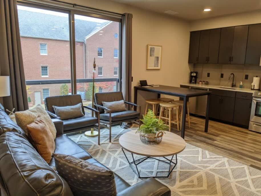 Modern Condo 210 Just Blocks From Lake Michigan 트래버스 시티 외부 사진